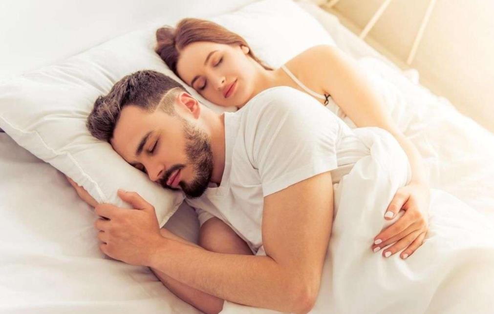 2025产假遇到法定节假日顺延吗？怎么办？